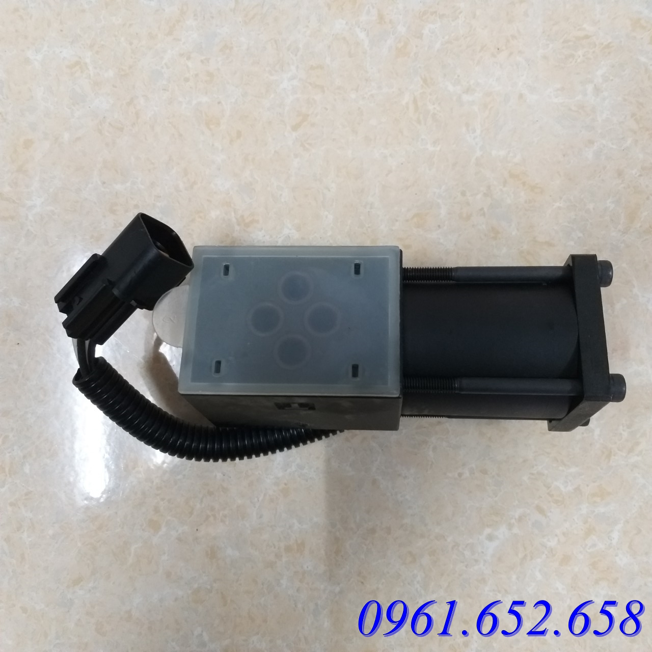 Van điện từ hộp số xe nâng 12V