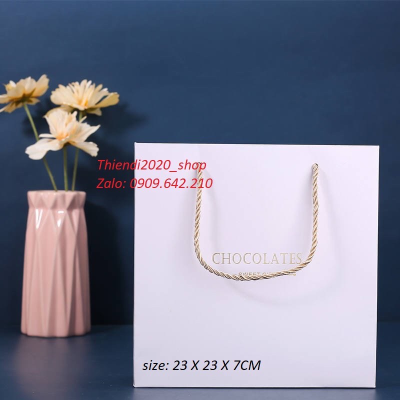DEC21-1-Hộp đựng Socola ( Khay vuông 16 viên-25 viên)
