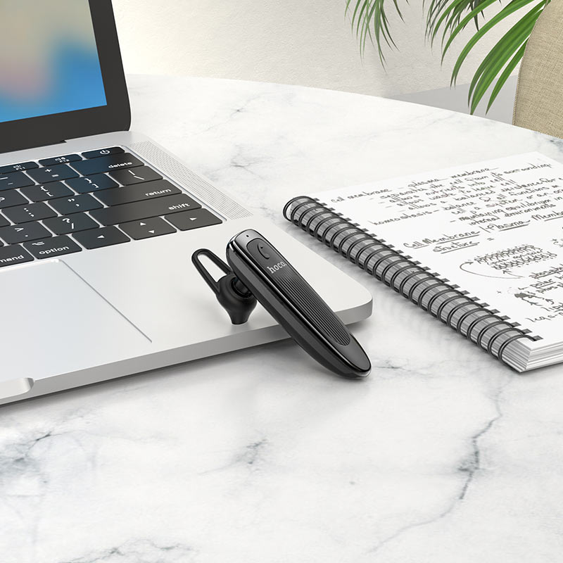 Tai nghe bluetooth Hoco E60 Brightness V5.0, Pin dùng 10H - Nhất Tín Computer