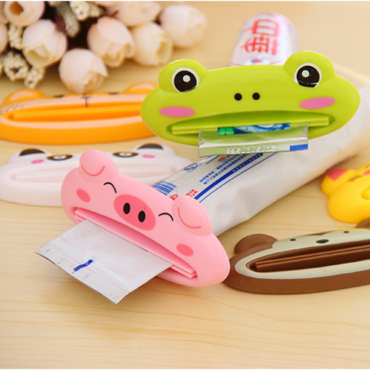 Dụng cụ kẹp kem đánh răng hình thú dễ thương