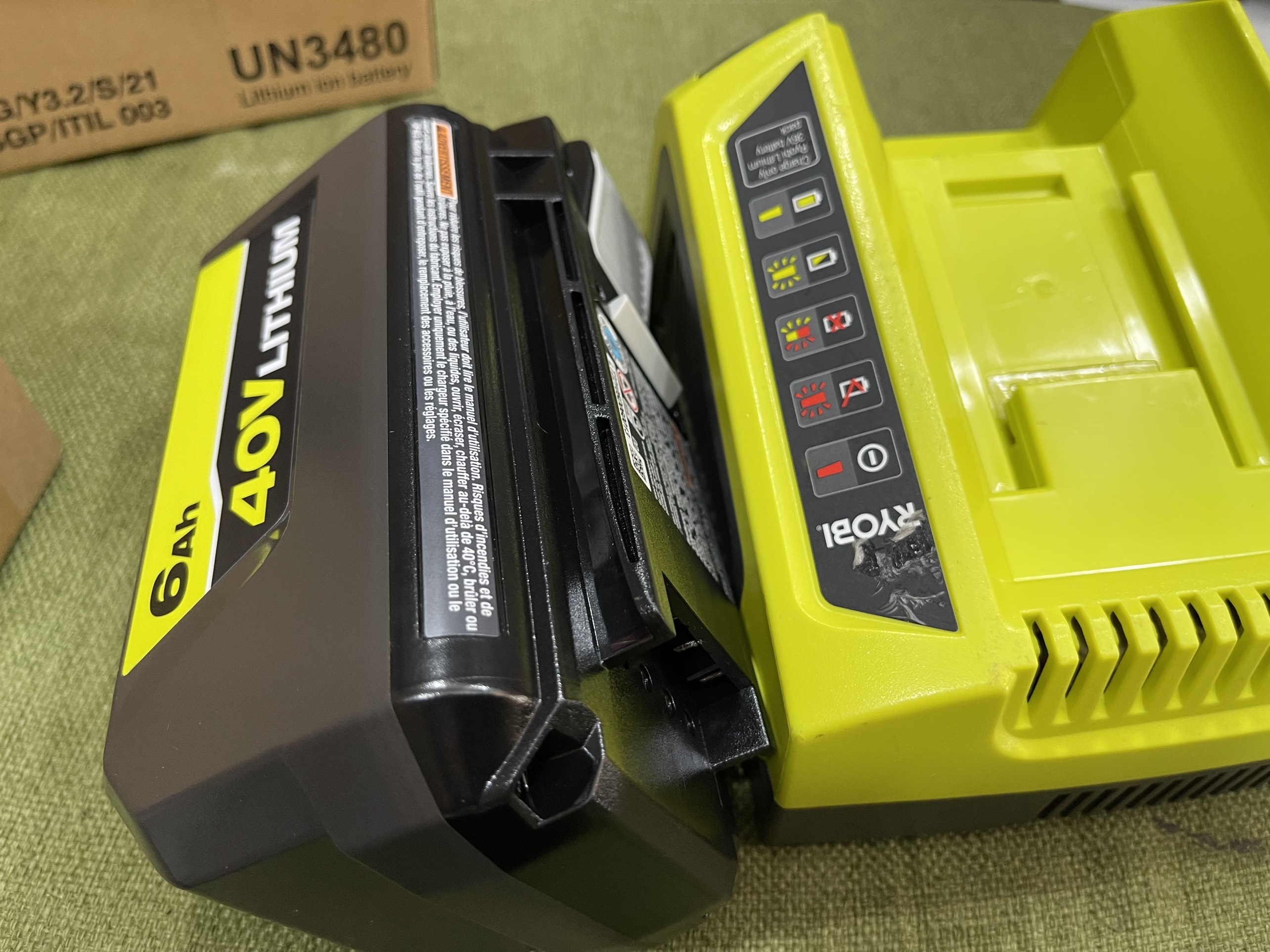 Pin ryobi 40v 6Ah new 100% va sac nhanh