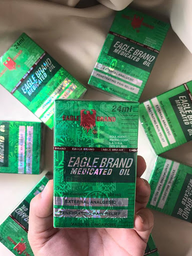 [HCM]Dầu Gió Xanh 2 Nắp SingaPore Eagle Brand Con Ó