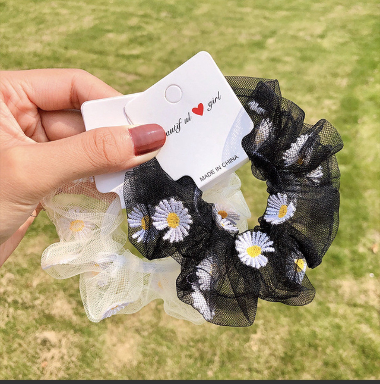 Dây buộc tóc hoa cúc- srunchies daisy