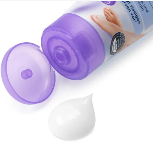 Kem nứt gót chân Balea Đức 50ml