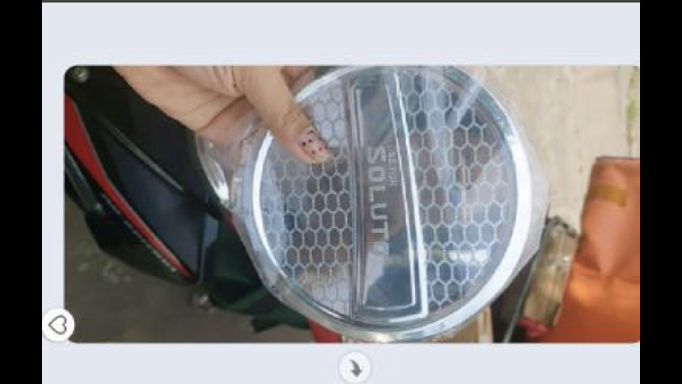 Ốp nắp xăng Kia Soluto
