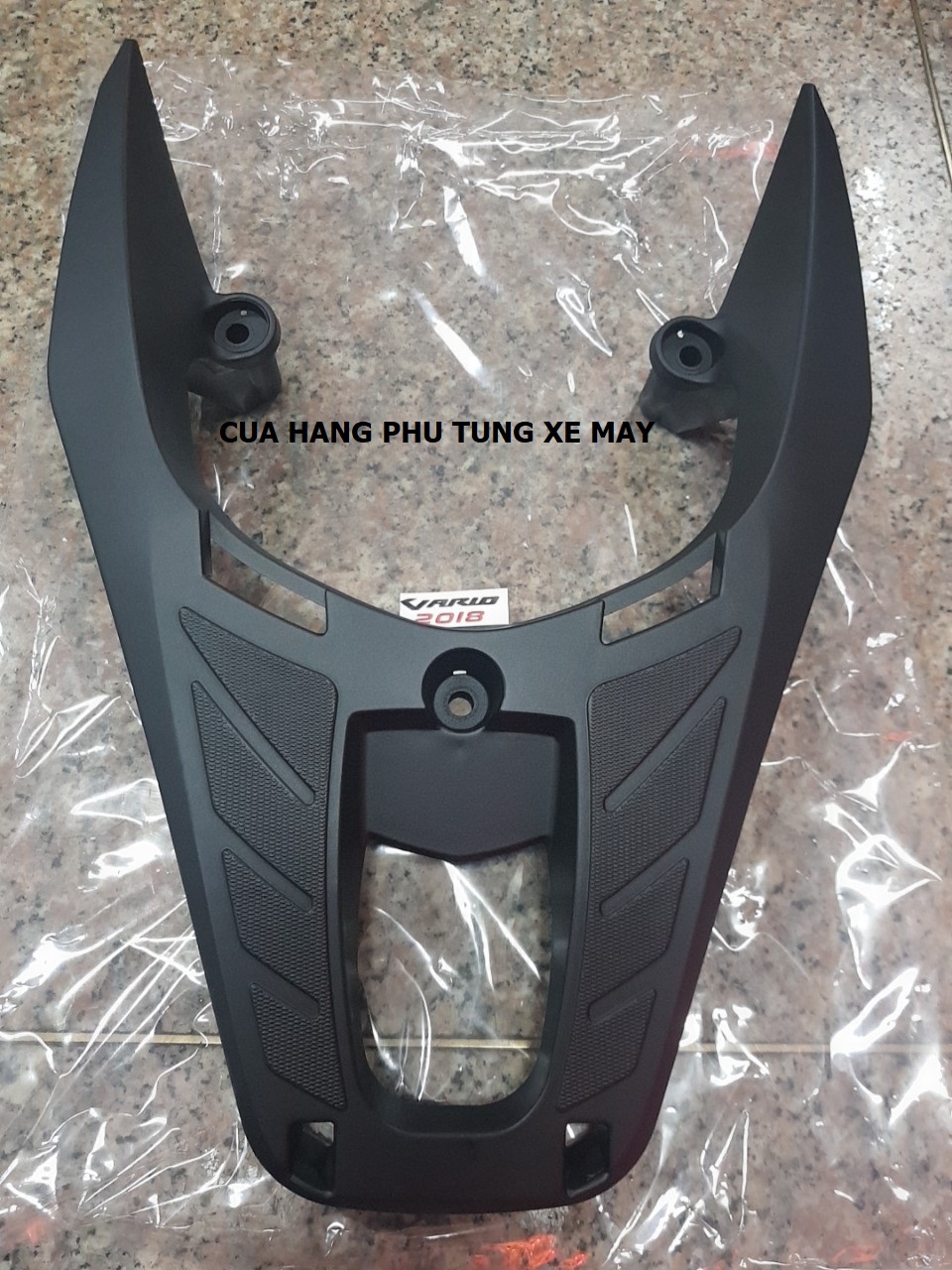 Cảng sau chế gắn VARIO 2018 - 2020 kiểu SH300i màu đen