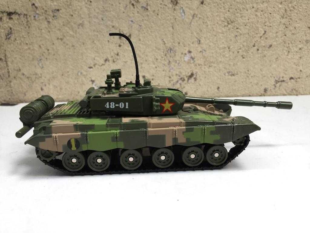 Mô hình xe Quân sự TANK T99B 1:36