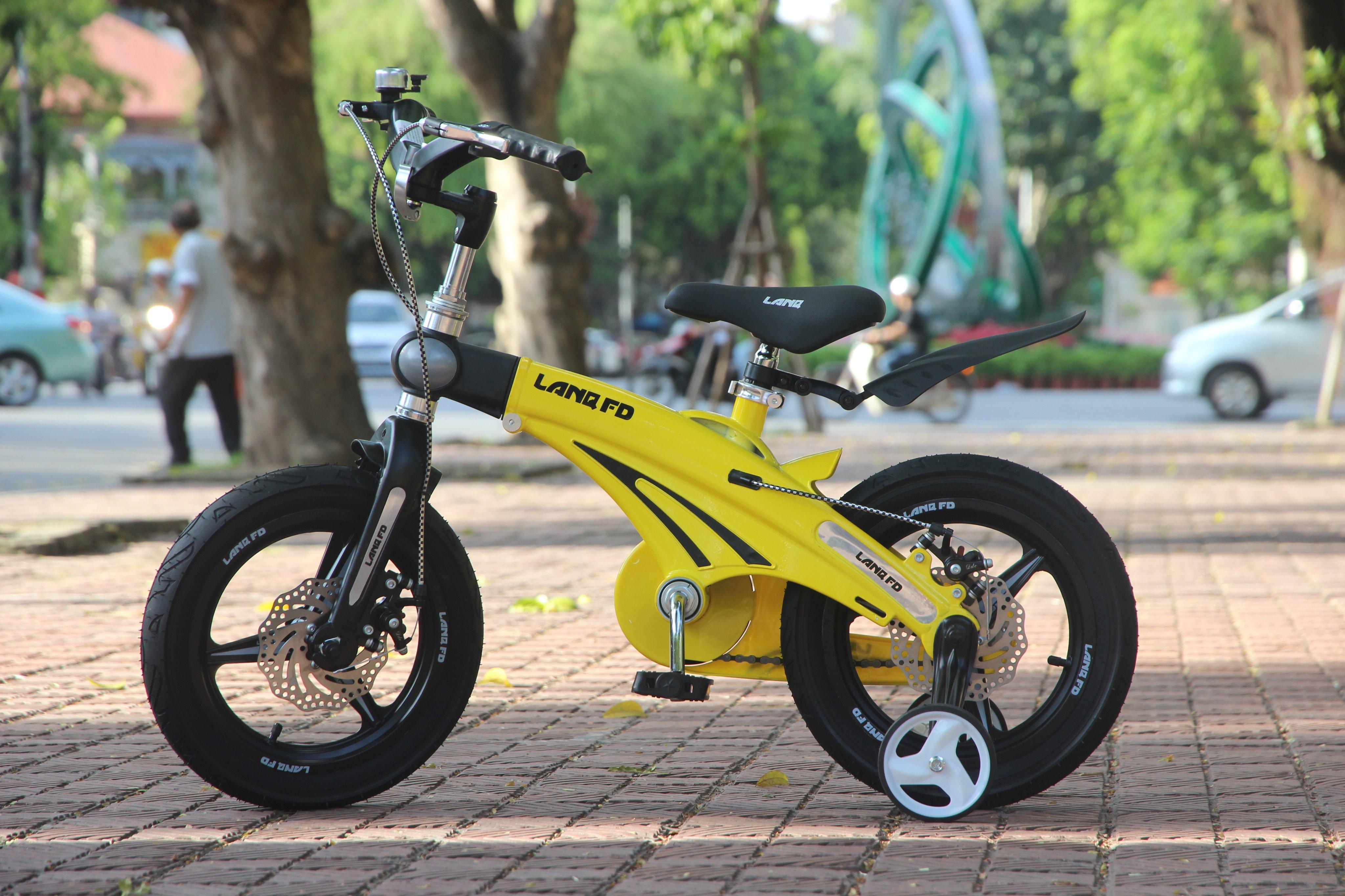 Mua Xe Đạp Trẻ Em Lanq FD Vành Đúc Vàng 12 inchs ( 2 - 5 tuổi )