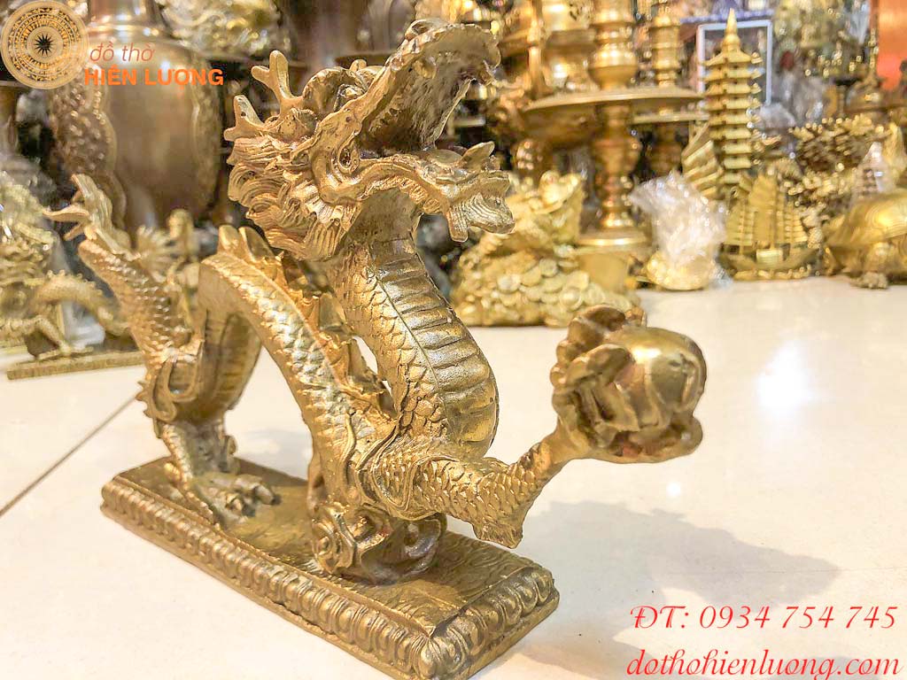 Bronze Dragon statue located roll handle Jade feng shui 3 size: Long 14, 20,34cm