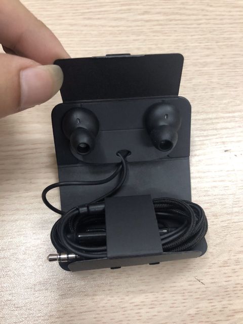 Tai nghe Samsung S10 ( Đen/trắng) chuẩn hãng