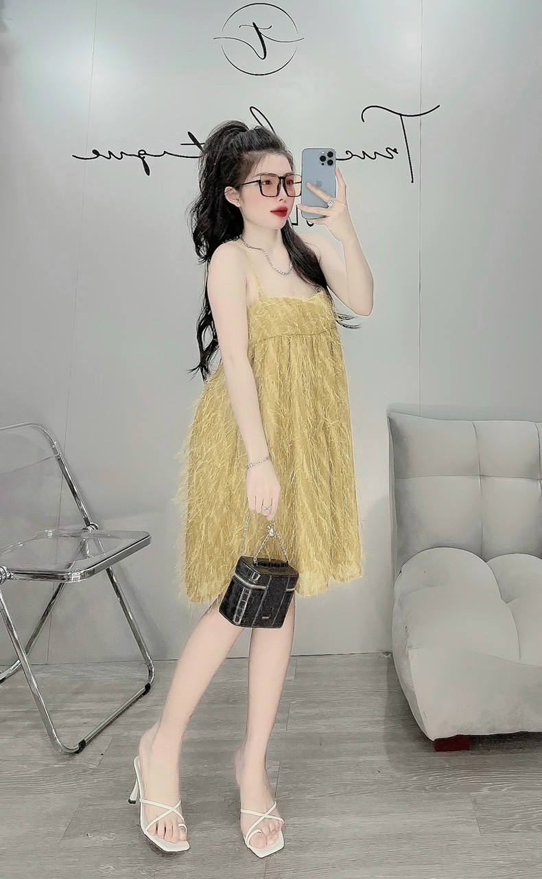 Đầm 2 dây lông vũ
