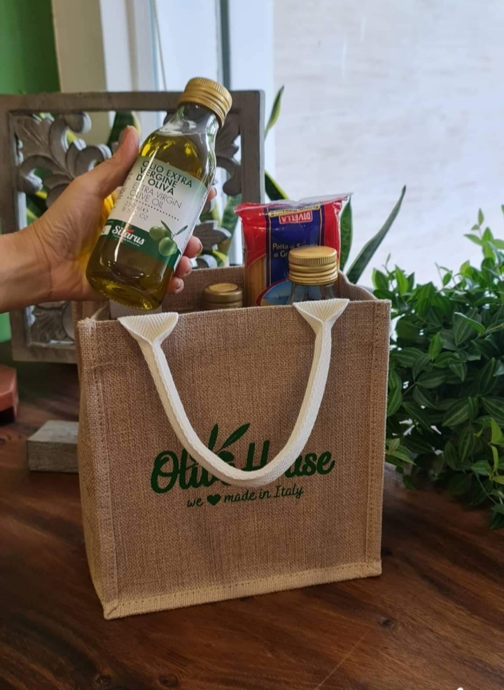 Túi vải đay Olive House có nút hít nam châm