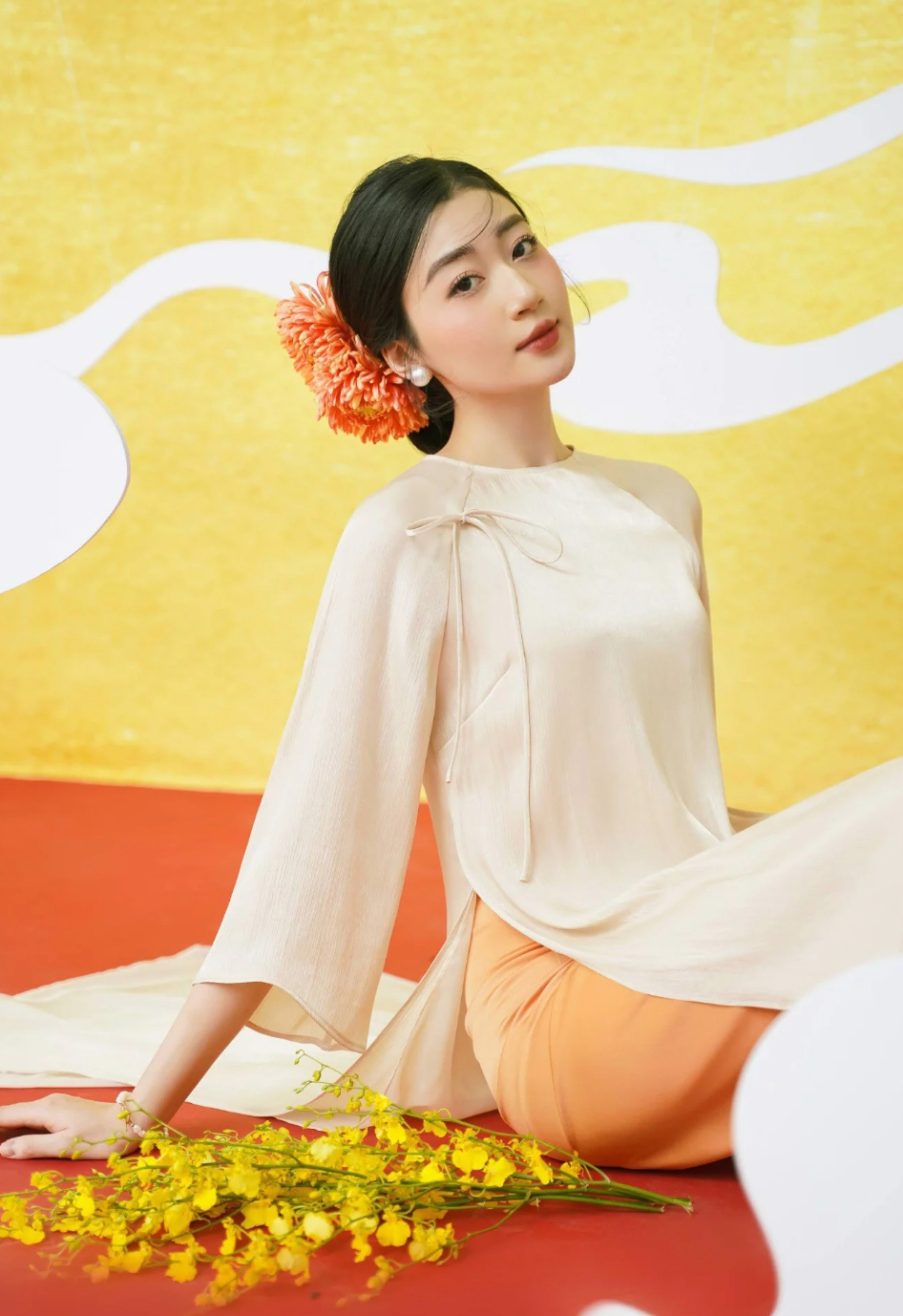 ÁO DÀI CÁCH TÂN DÁNG SUÔNG 4 TÀ TAY LỠ ĐÍNH NƠ VAI CHẤT TƠ MỀM MẠI ÁO DÀI LỤA TRƠN TRUYỀN THỐNG MAY SẴN THIẾT KẾ KÈM QUẦN ÁO DÀI