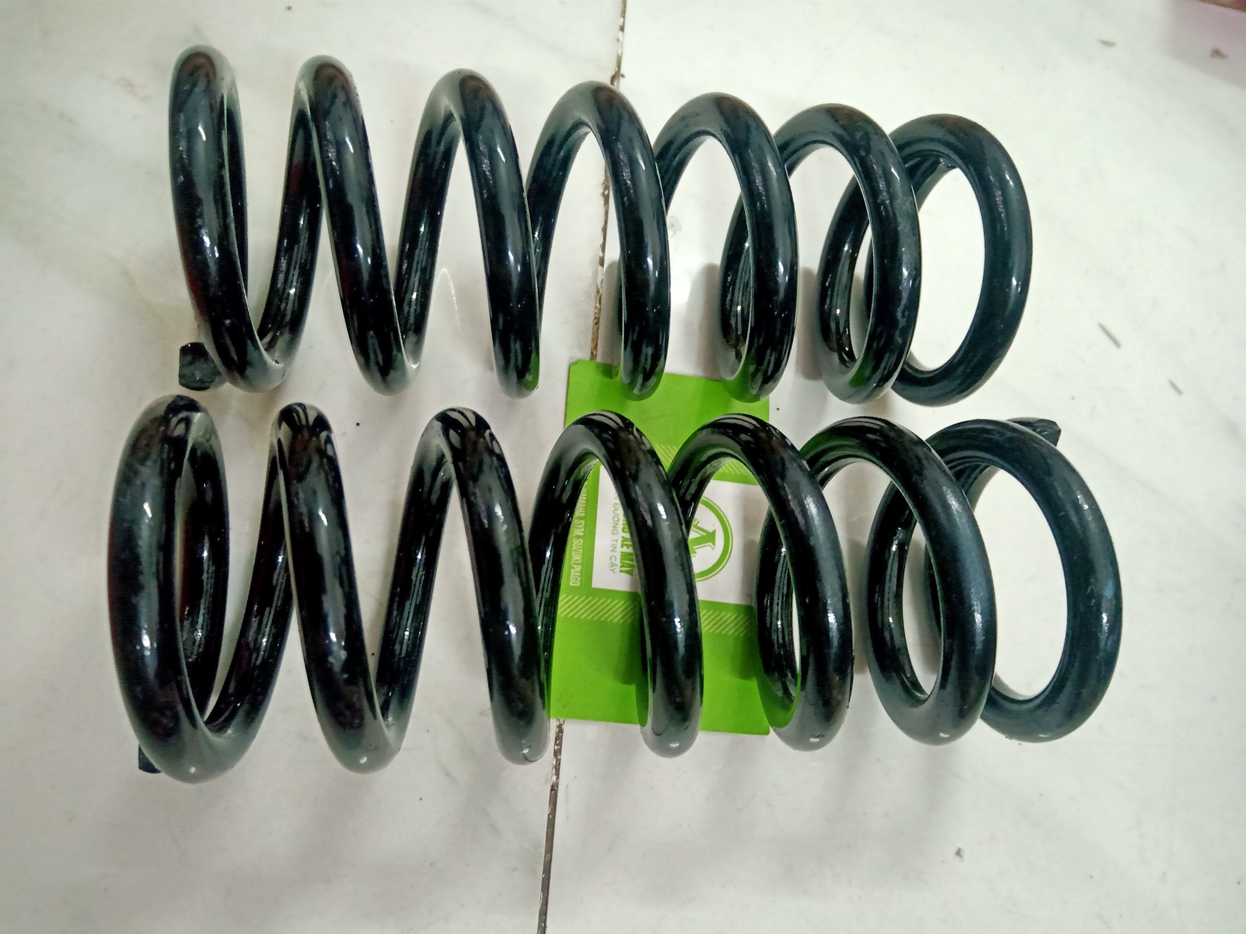 1 Cặp Lò Xo Nhíp xe ba bánh ( Xe Lôi )