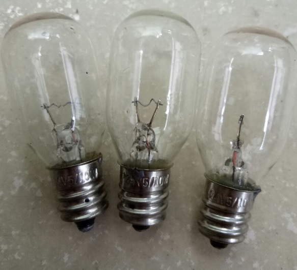 Bóng đèn sợi đôt đôi xoáy E12 24V 10W