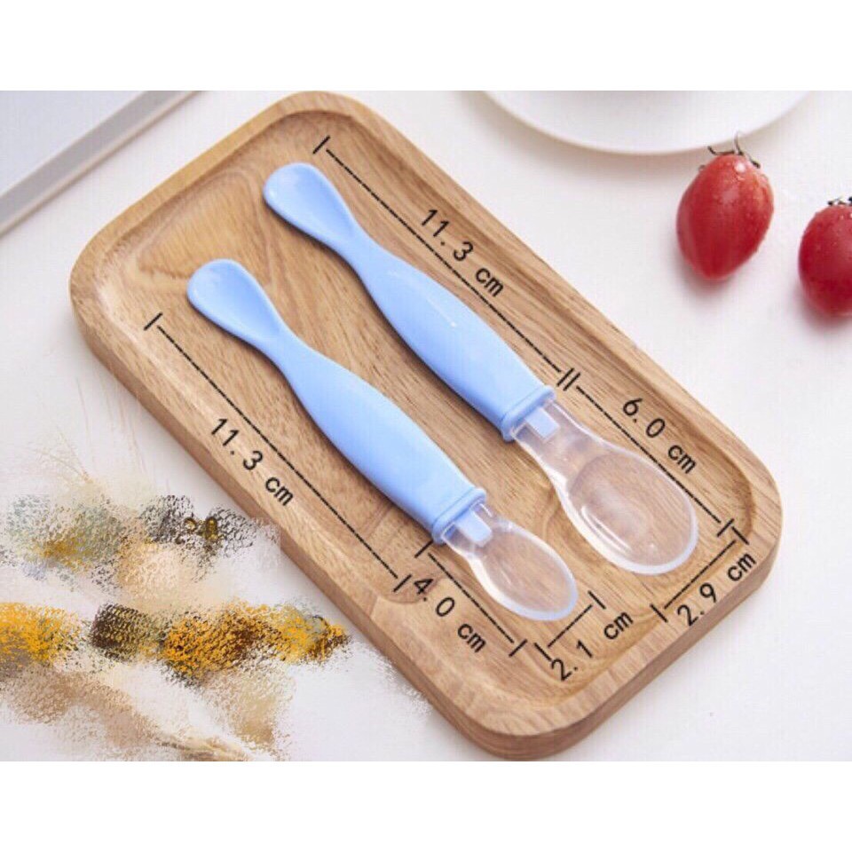 Sét 2 Thìa Ăn Dặm Silicon Kèm Vĩ