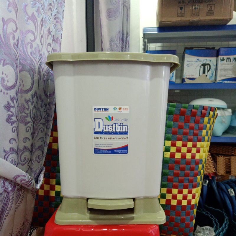 thùng rác đạp Dustbin duy tân