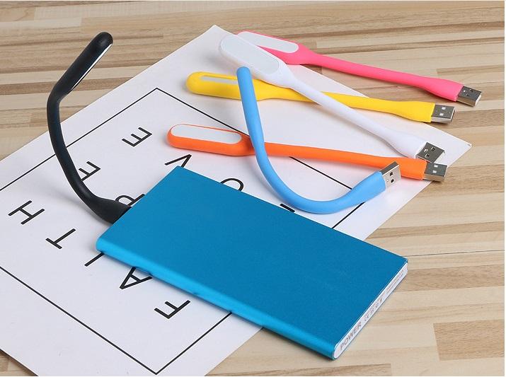 Đèn mini cổng USB tiện dụng đọc sách