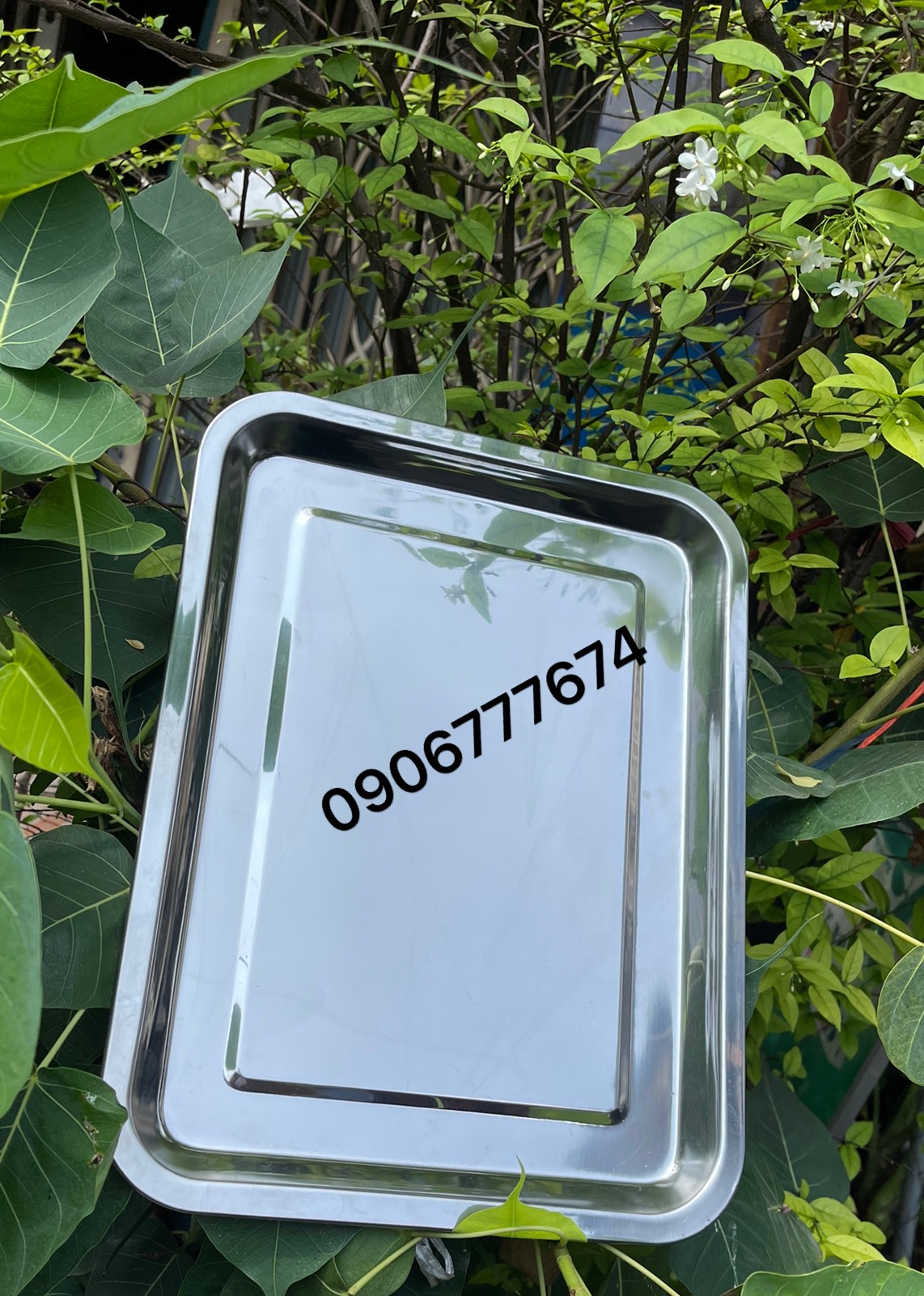 Khay Inox Cạn Dùng Bưng Bê Và Đựng Thức Ăn - Loại 2cm