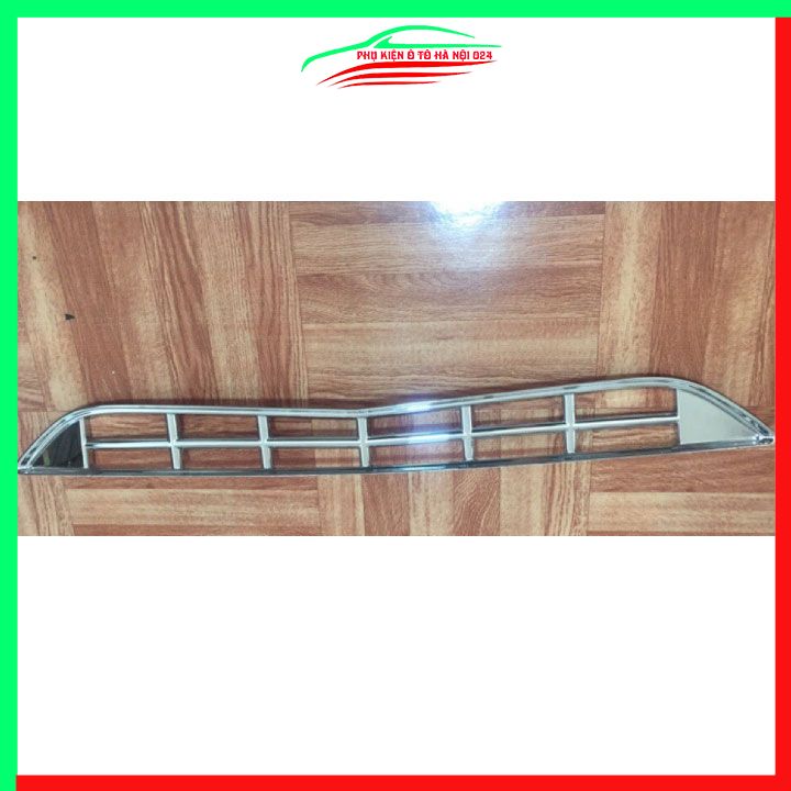Ốp trang trí mặt ca lăng, calang dưới cho xe Mazda 3 2015-2017