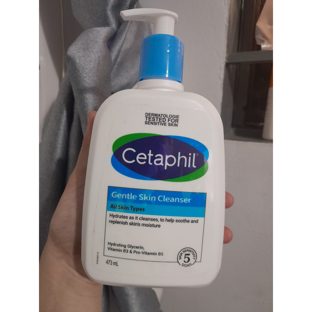 Sữa rửa mặt Cen.ta.phil mẫu mới 473ml
