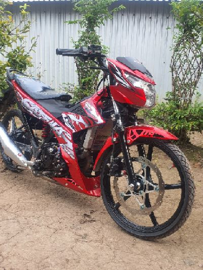 Tem Rời Satria mẫu lửa màu đỏ trắng đen