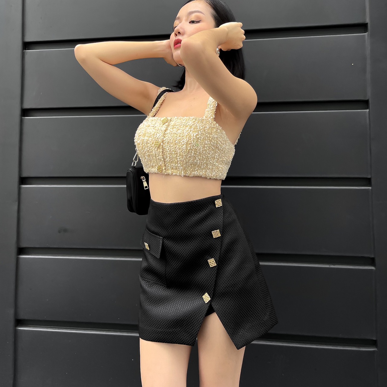 COCO SIN - Váy Đen Phối Túi Đính Nút Gold