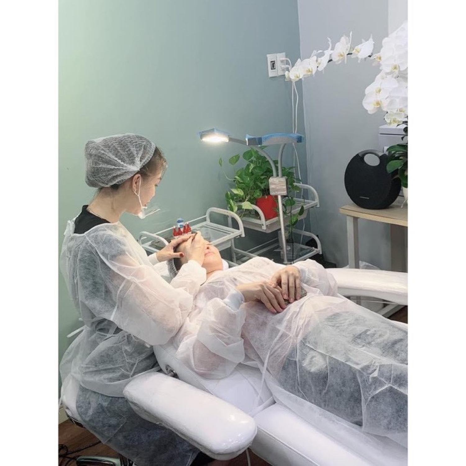 Bảo Hộ Y Tế Dùng 1 Lần Loại Đẹp (Dùng Trong Y Tế ,Spa ,Phun Xăm )