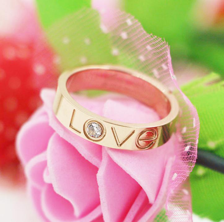 Nhẫn Love Titan Ko Đen TT 0296