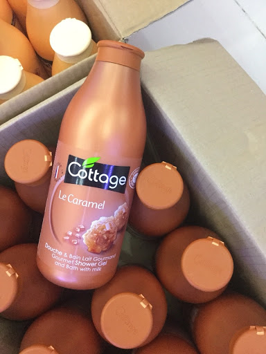 SỮA TẮM HƯƠNG TRÁI CÂY 750ML (Chát với shop để chọn mầu)
