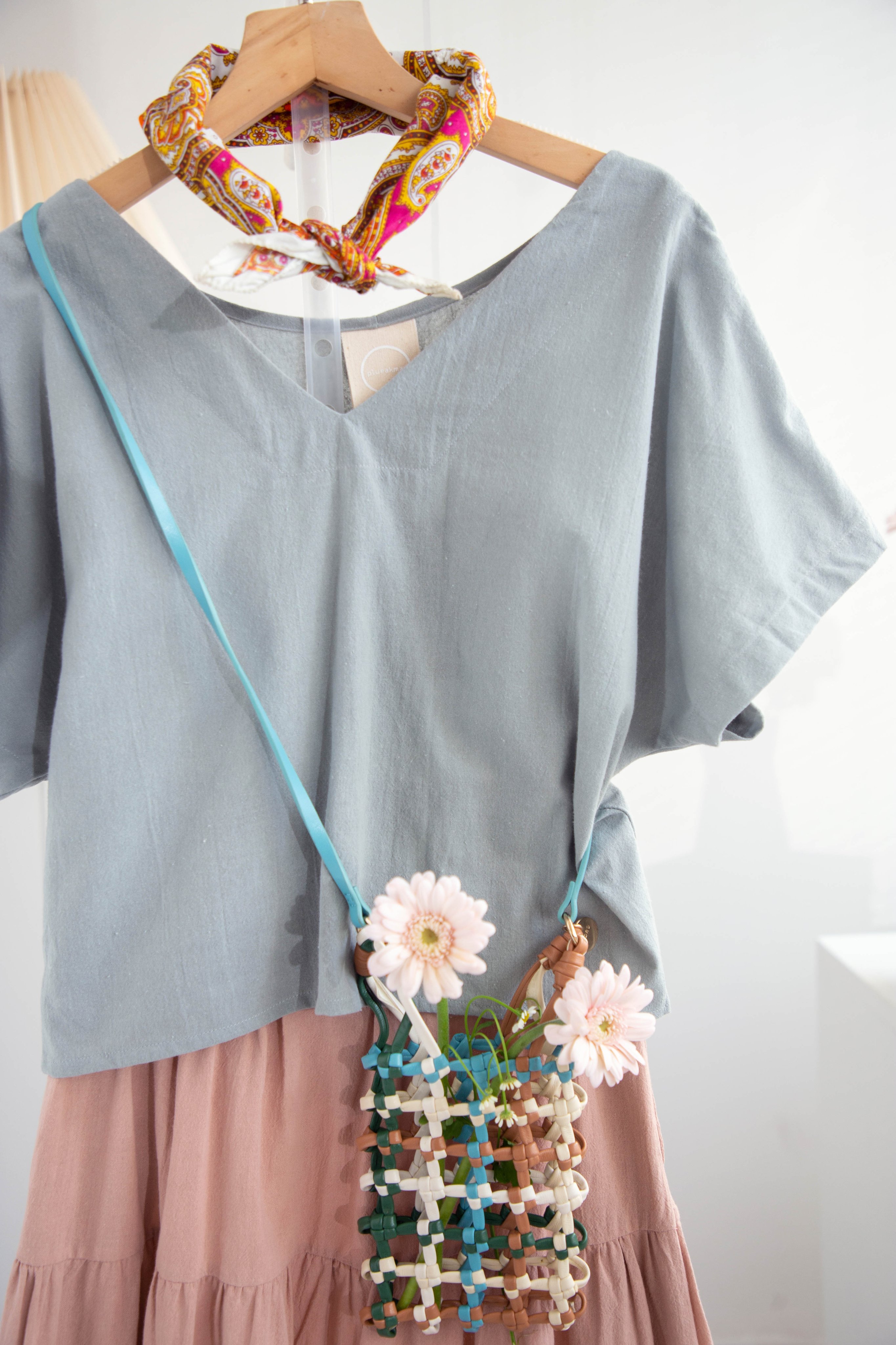 MORI - Áo linen cánh dơi