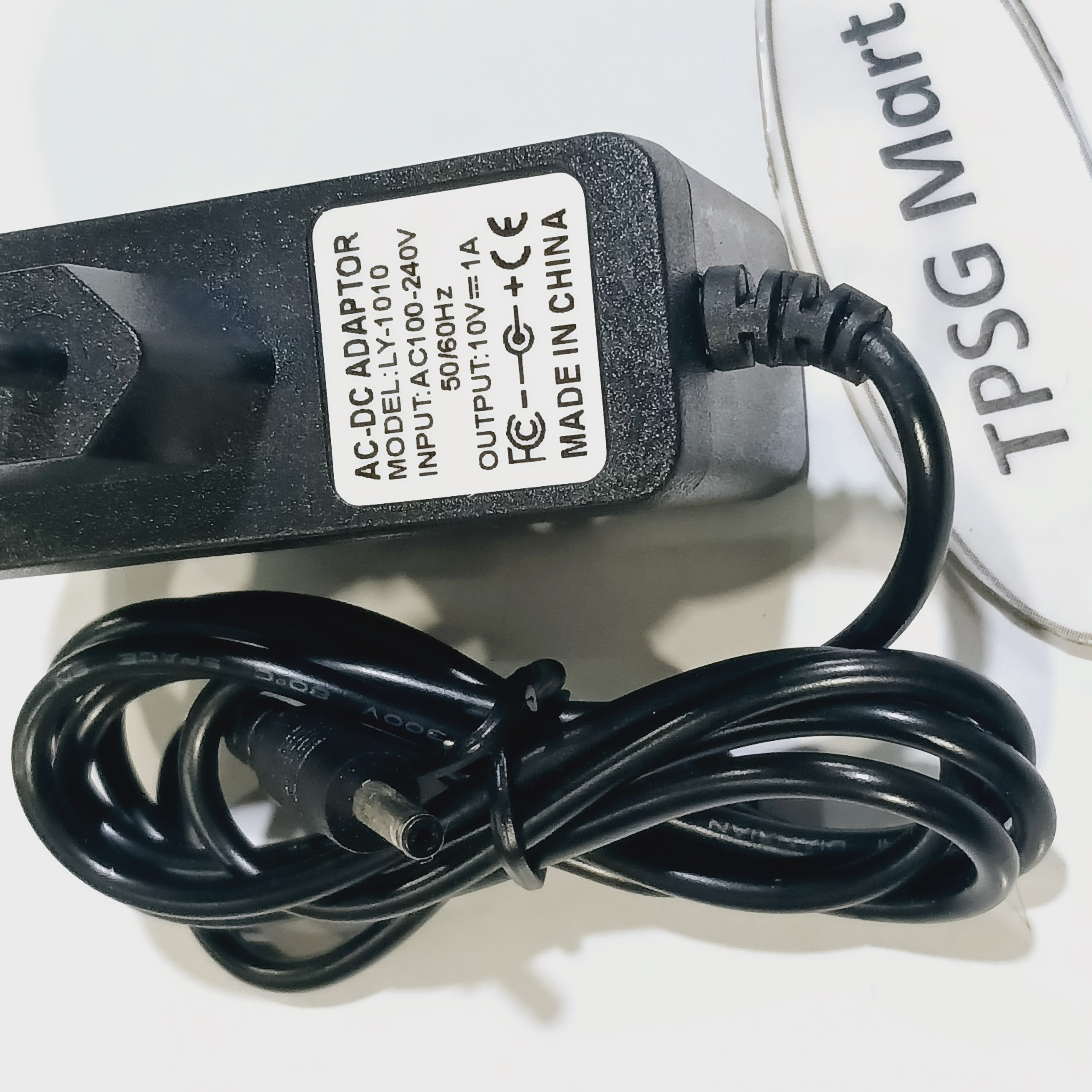 Adapter DC 10V - 1A / 10V - 2A (Đầu cắm 5.5mm X 2.1mm) hoặc (Đầu cắm 3.5mm x 1.35mm)