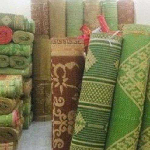 Chiếu nhựa kích thước 1m6x2m , giá rẻ