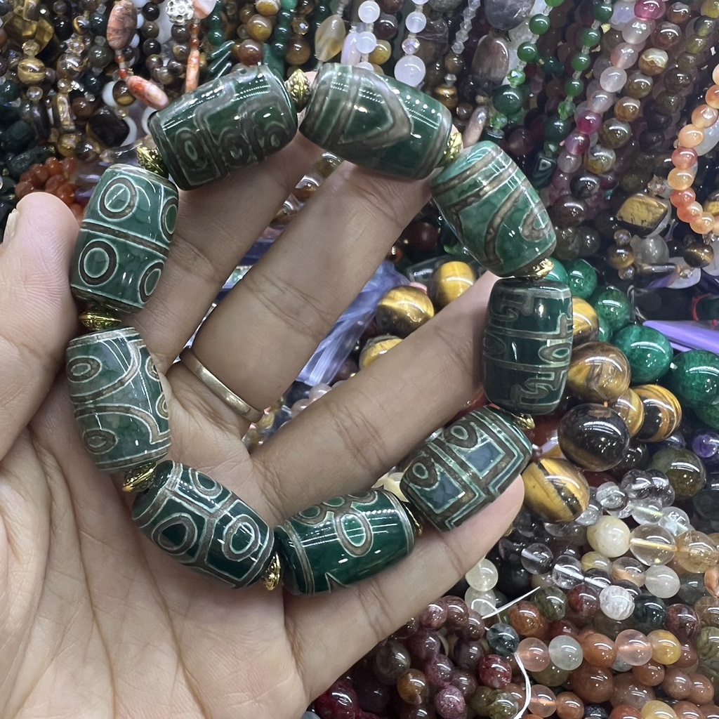Vòng Tay Đá thô hạt to cho nam BK STORE