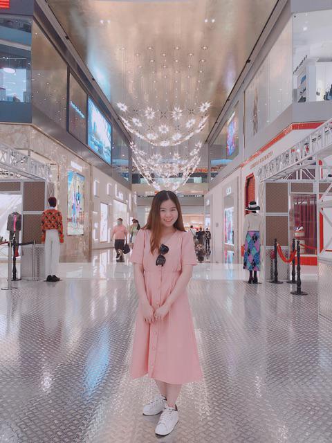 Đầm hồng nút bọc form dài