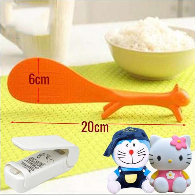MUÔI XÚC CƠM CHỐNG DÍNH HÌNH CHÚ SÓC DỄ THƯƠNG