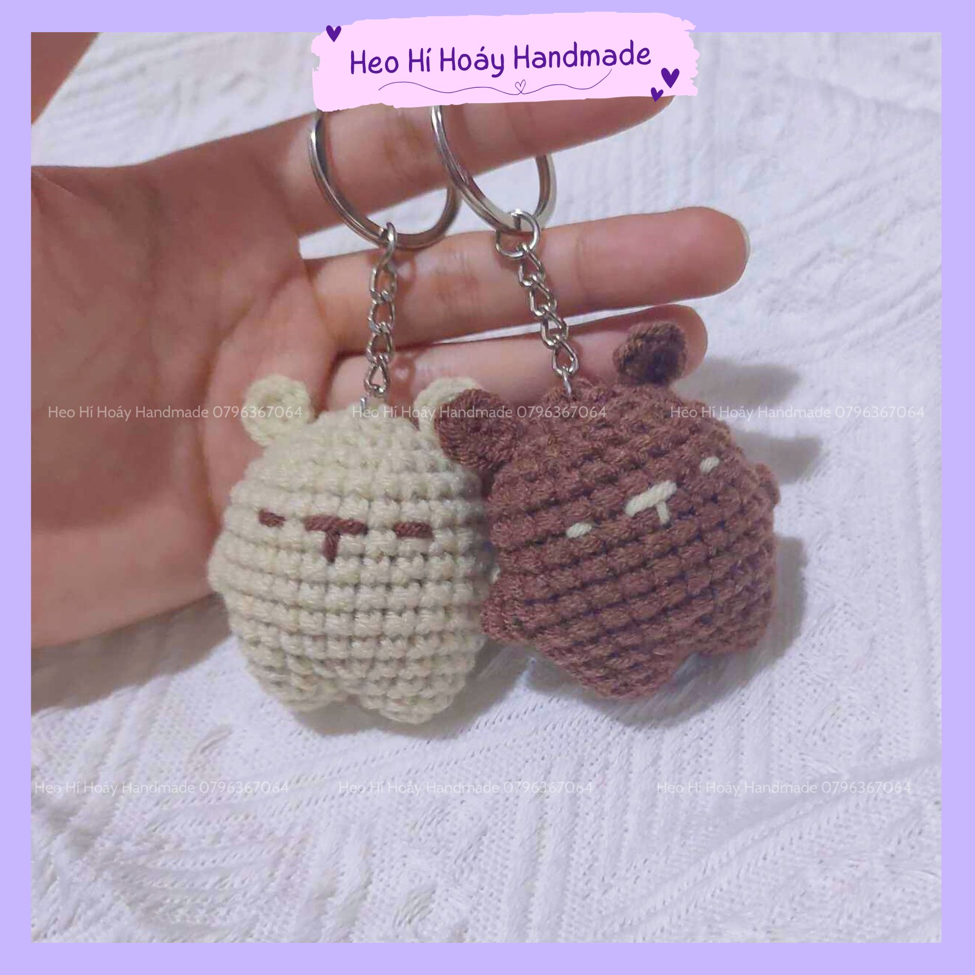 Móc khóa cặp đôi gấu bằng len by Heo Hí Hoáy