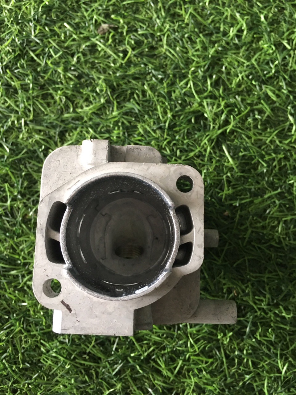 Nòng Máy Cắt Cỏ Nhật Bãi Echo 240 nòng 34
