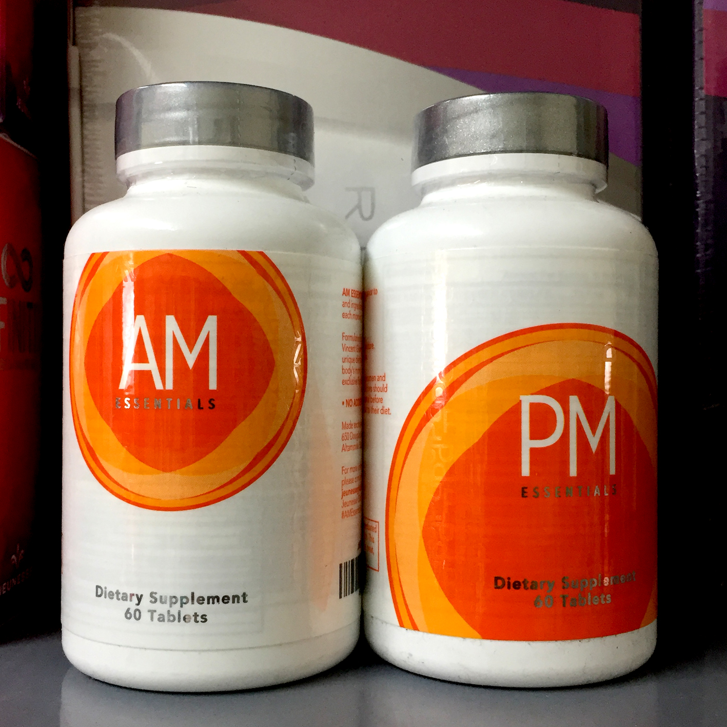 Jeunesse AM & PM Essentials - Đẩy lui sự lão hóa