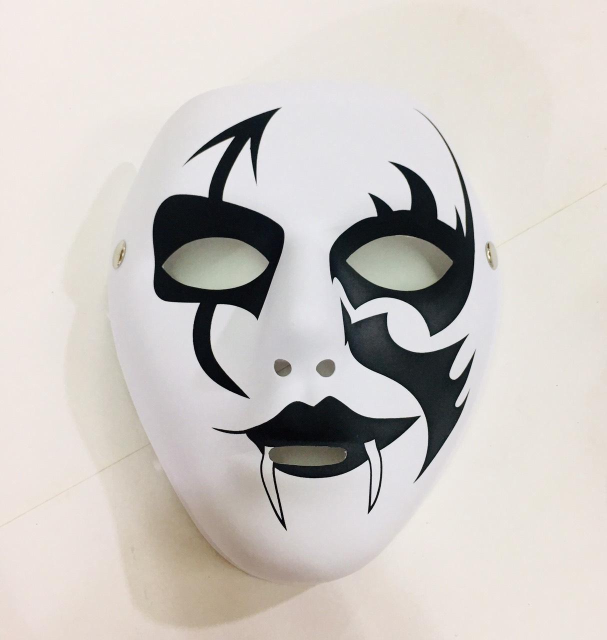 Mặt nạ hóa trang Halloween đen trắng