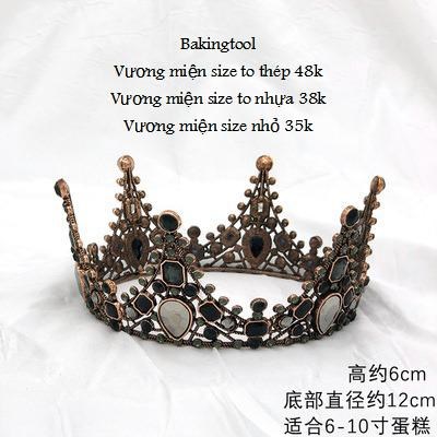 Vương miện NHỰA đá đen 12.5cm*6cm (chiếc)