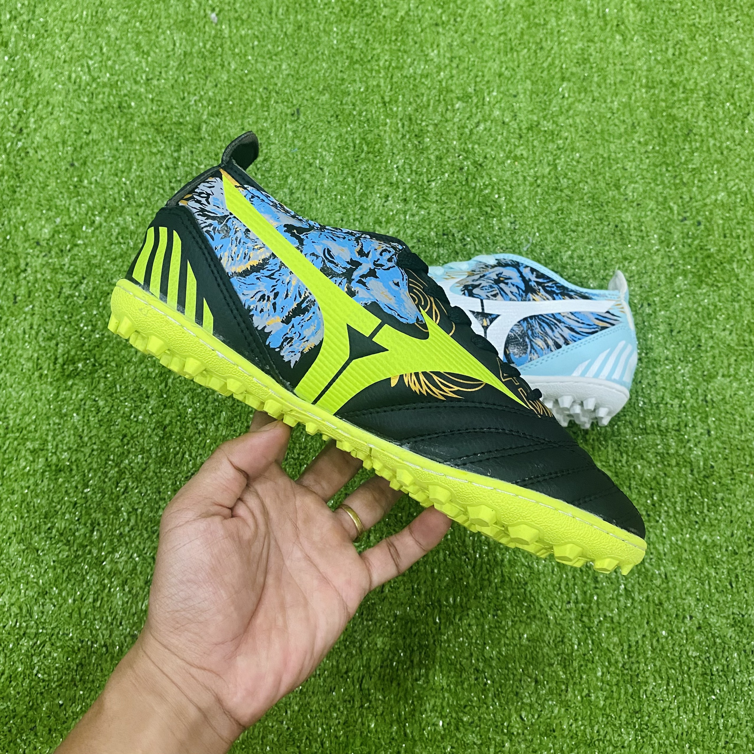 giày đá banh mizuno ramos,đế cao su khâu full đế