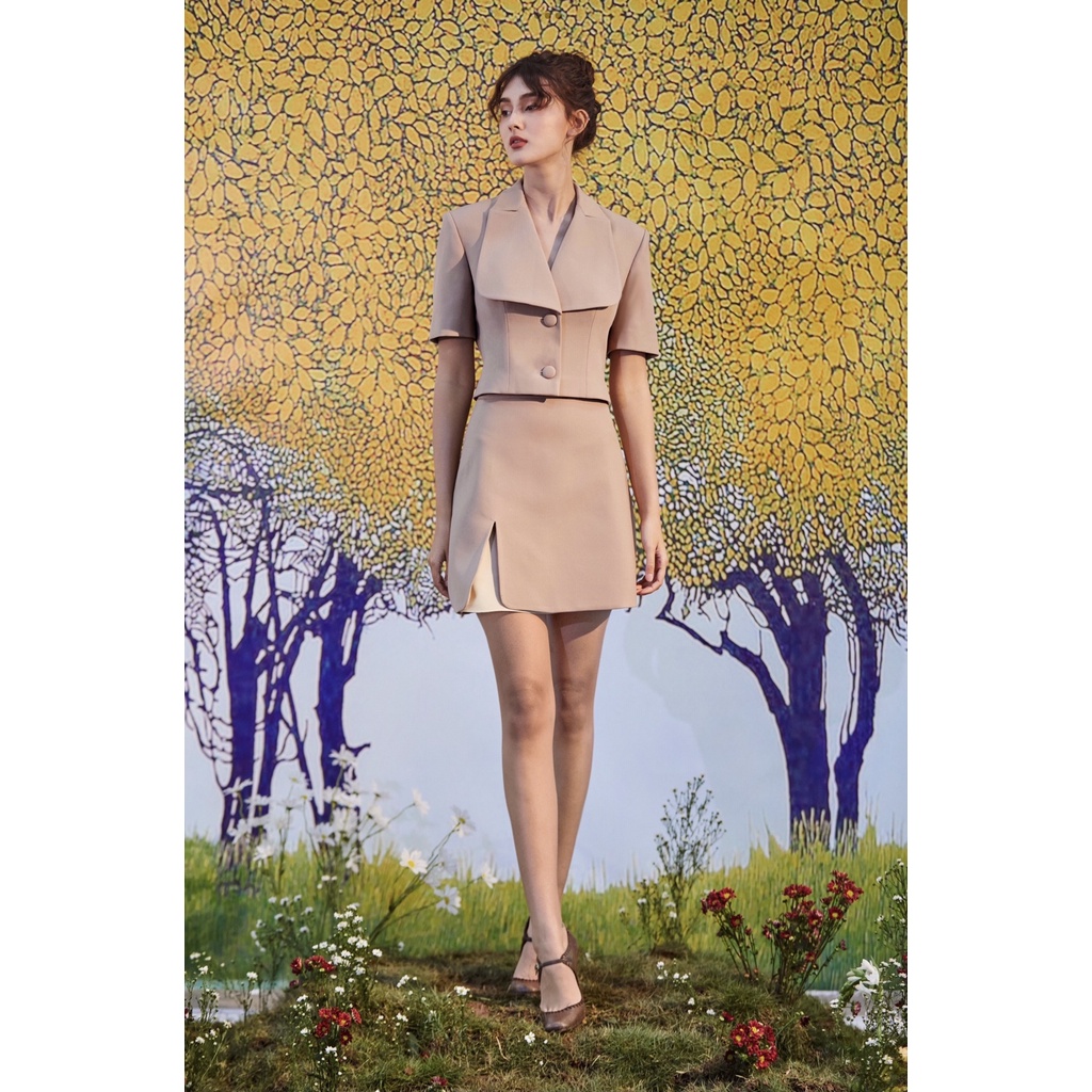 Primrose Blazer- Áo Blazer Ve Cổ To Lạ Mắt