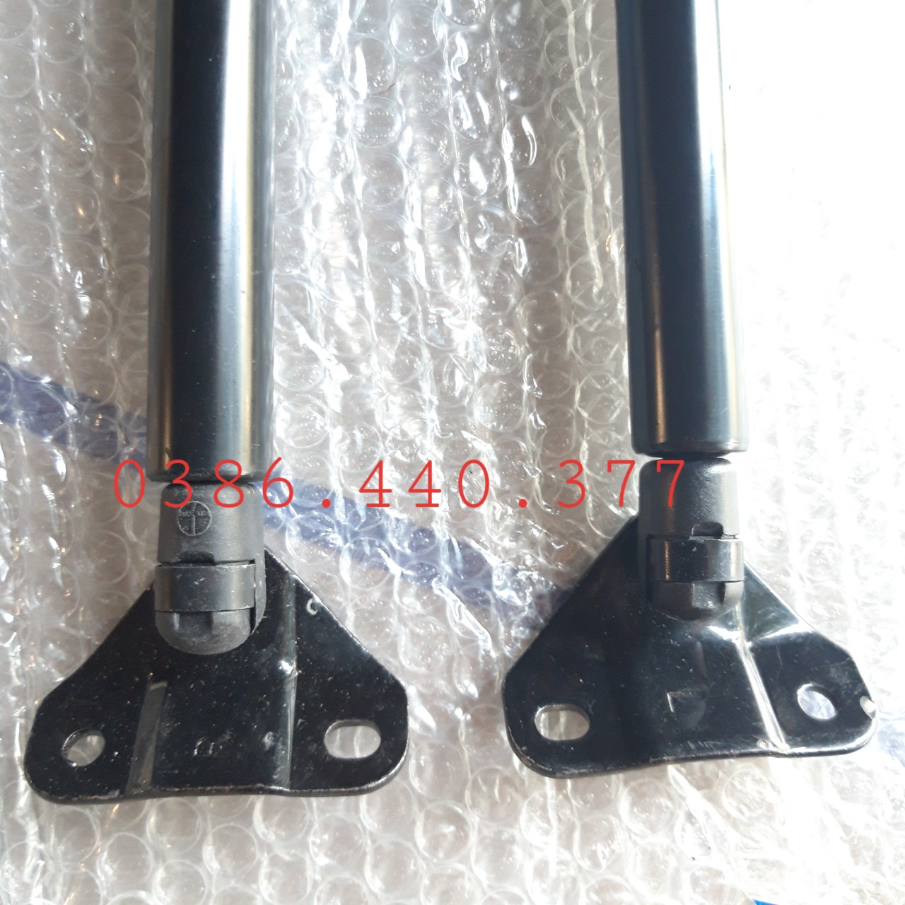 Ty chống cốp sau Starex 07-18 (Giá 1 chiếc) HQ