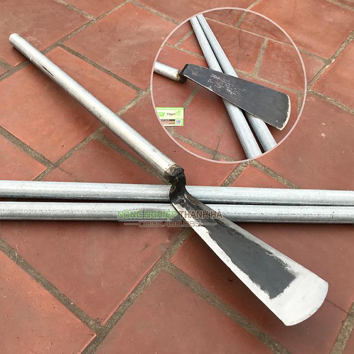 Thuổng đào đất làm vườn cán 65cm