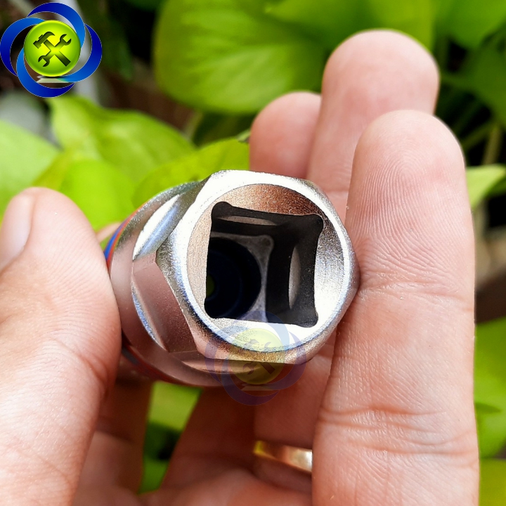 [HCM]Tuýp tháo bugi 20.8mm Kingtony 463521M dài 70mm