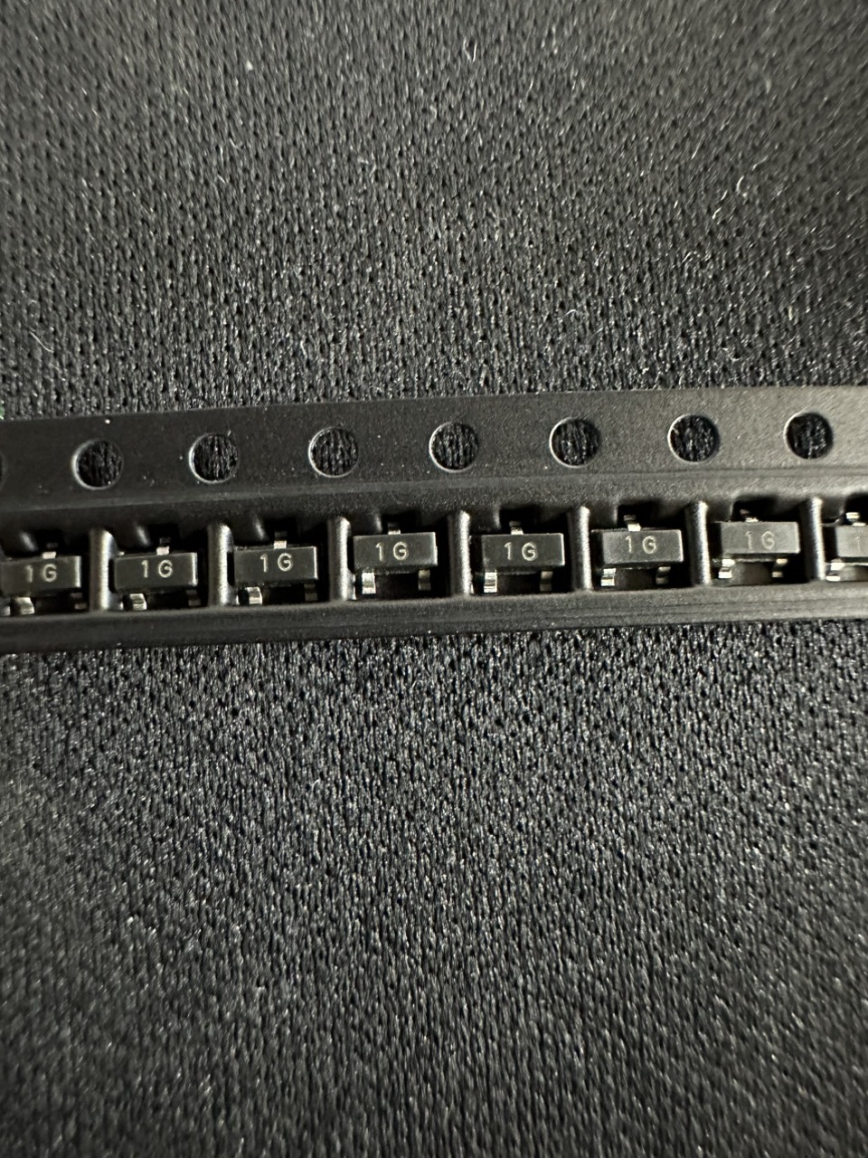 Tran transistor smd code 1g bc847c 847 npn 0.1a 45v sot-23 dán