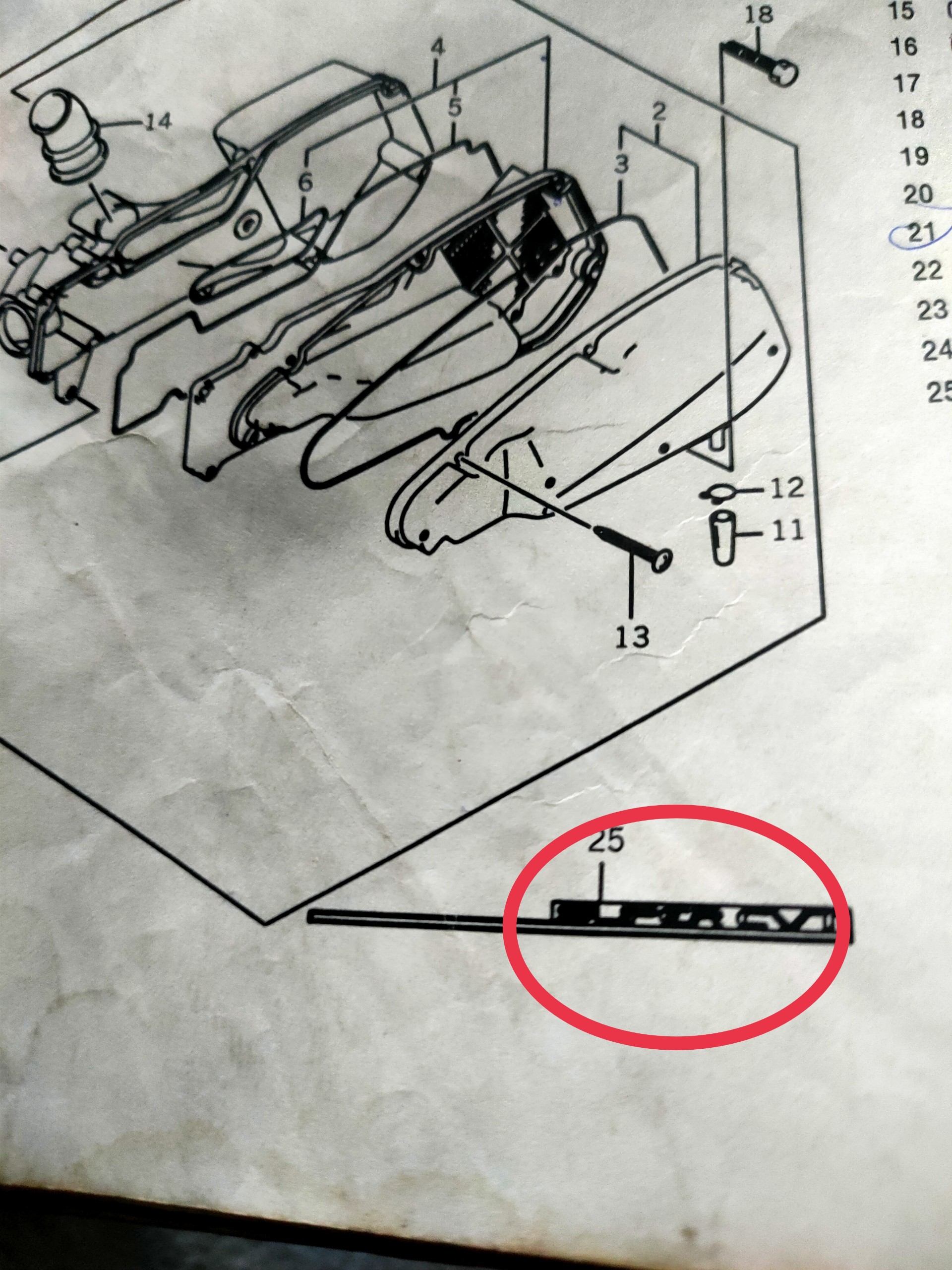 Tem nắp lọc gió suzuki Hayate 125