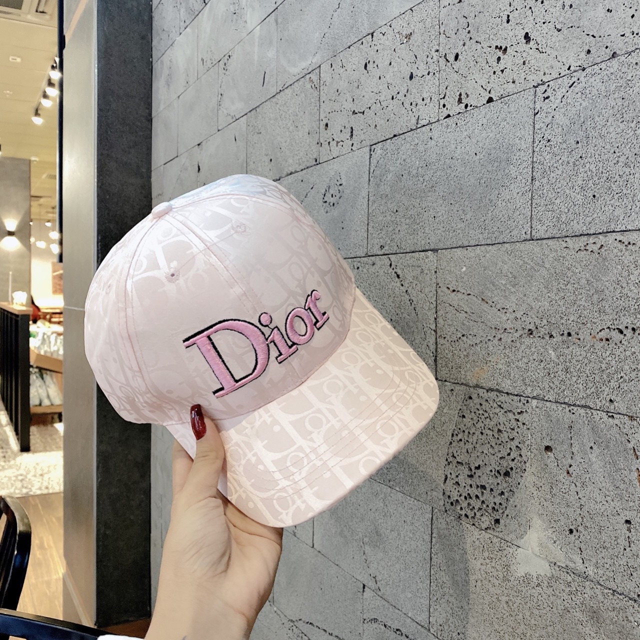 MŨ D.O.I.R MẪU MỚI NHẤT
