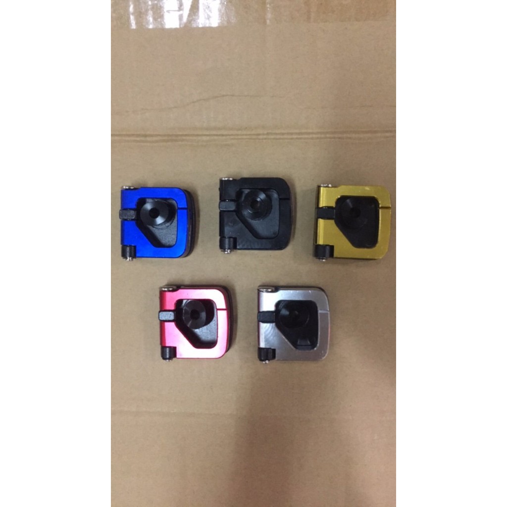 Móc treo đồ rizoma gắn Vario/click/sh/vespa/liberty
